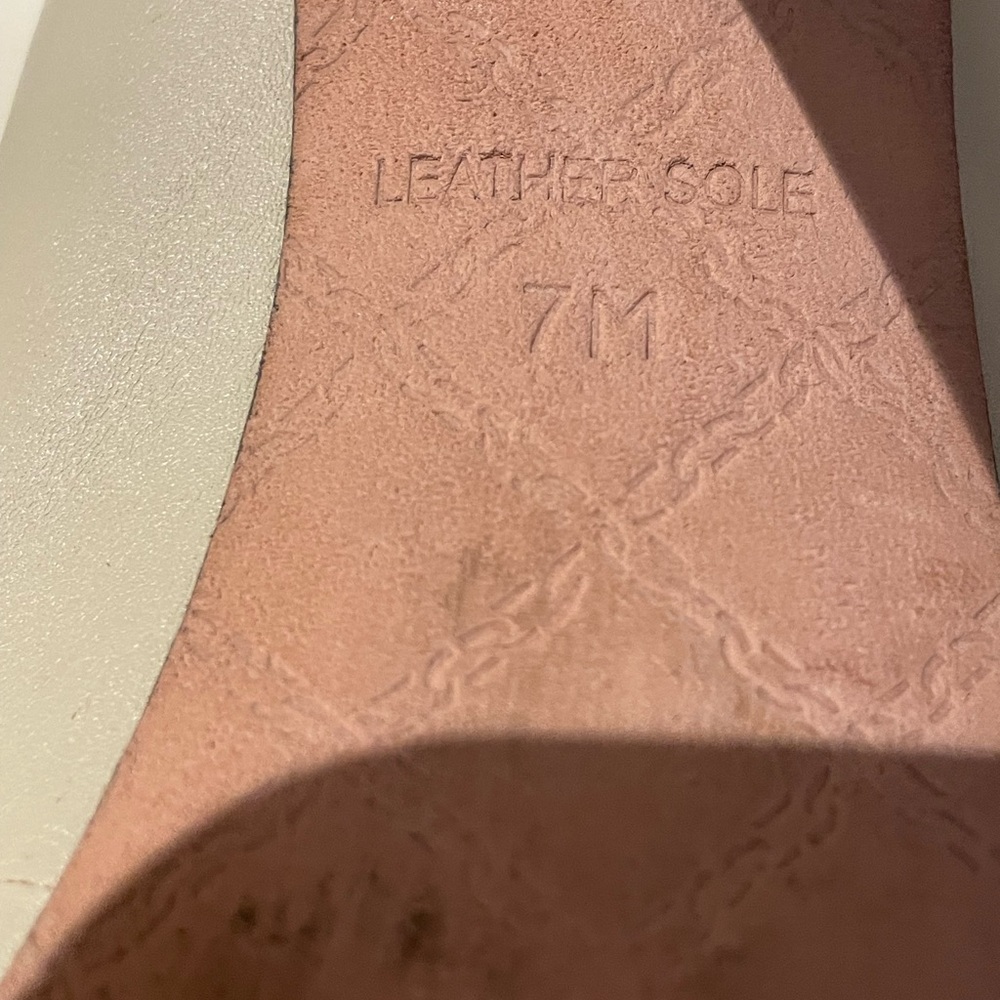 L.A.M.B. - Picture 5 of 8